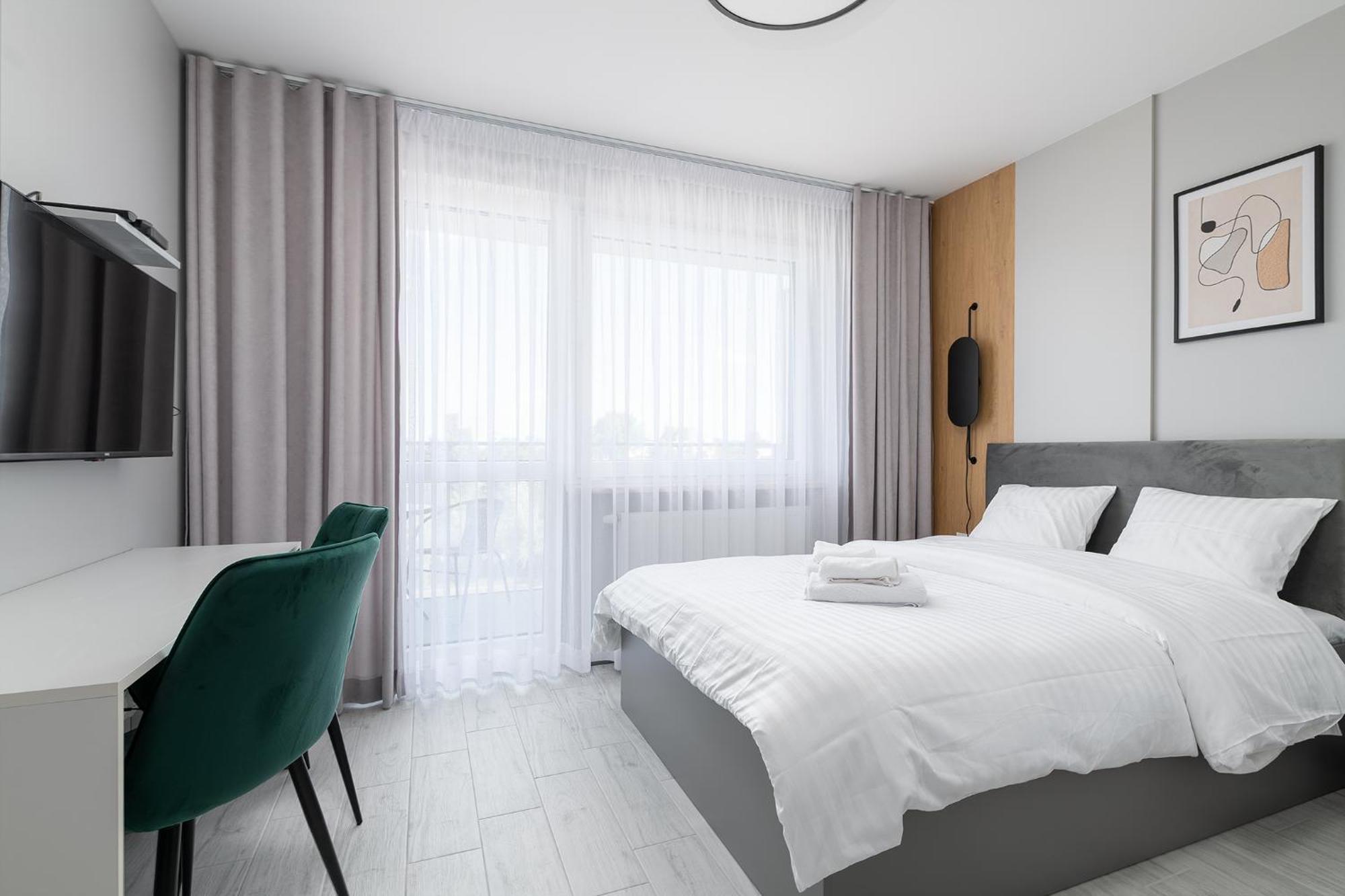 Rentplanet - Apartamenty Pileckiego Варшава Екстериор снимка